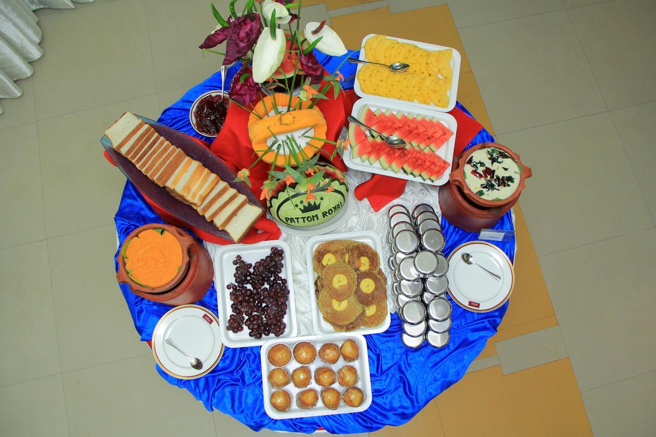 Pattom Royal Hotel Thiruvananthapuram Zewnętrze zdjęcie
